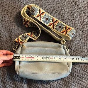 Joy Susan Crossbody Bag in Cream and Blue with Elegant Strap